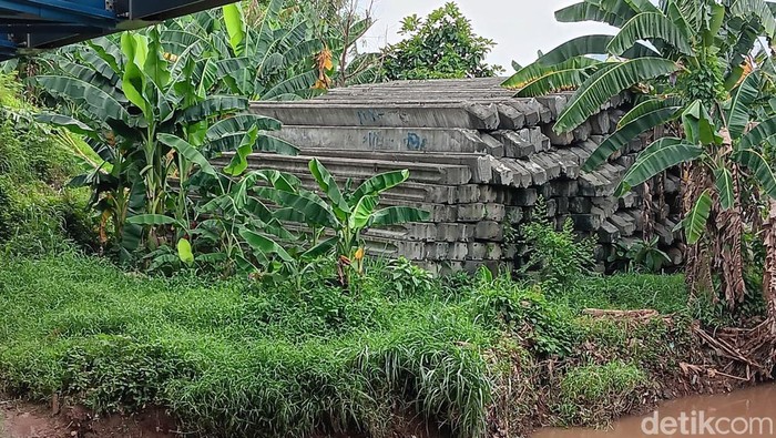 Kali Pesanggrahan Kali Pesanggrahan