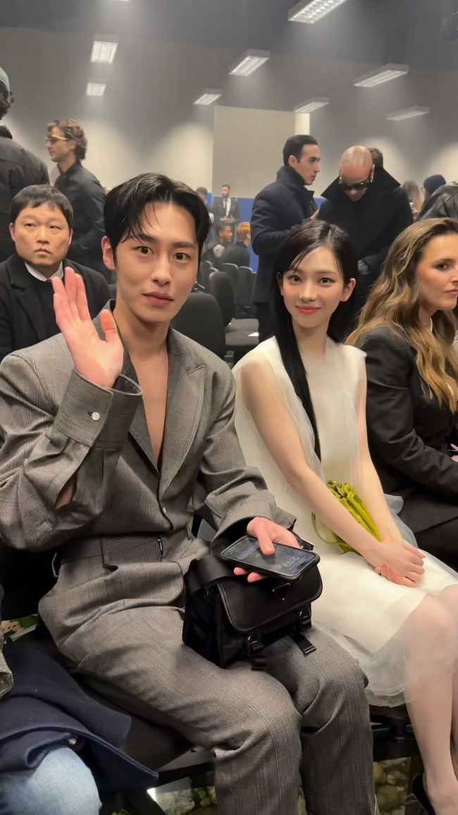 Pada Selasa (27/2/2024), Dispatch mengabarkan Lee Jae Wook dan Karina aespa sudah berpacaran selama sebulan terakhir. Keduanya jatuh cinta pada pandangan pertama saat bertemu di Milan. Foto: dok. Instagram @karina_aespas_