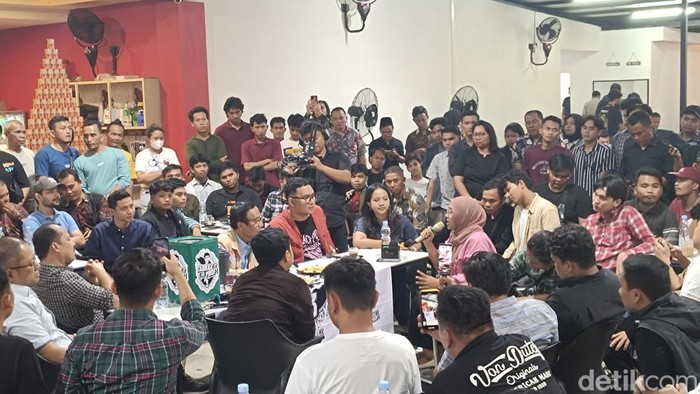 Mahfud Md di acara Tabrak Prof di Medan (Rizky Adha Mahendra/detikcom)