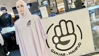 Paslon nomor urut 1 Anies-Cak Imin (AMIN) pun diketahui menjadi satu-satunya kontestan Pemilu 2024 yang tidak memiliki official merchandise. Kendati demikian di sejumlah aplikasi e-commerce seperti TokoPedia dan Shopee, berbagai penjual terlihat menjual berbagai produk.