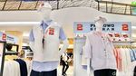 Mengintip Booth Merchandise Capres-Cawapres di FX Sudirman
