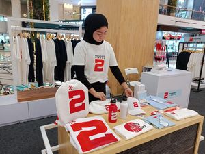 Toko Merchandise Capres Klaim Bisa Kantongi Puluhan Juta Sehari