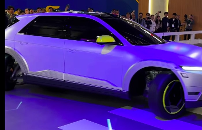 Mobil Hyundai bakal bisa parkir ke sampaing secara langsung tanpa berputar.