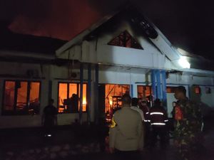 Kantor Dinas P2KBP3A Morowali Utara Kebakaran, Kerugian Capai Rp 1 Miliar
