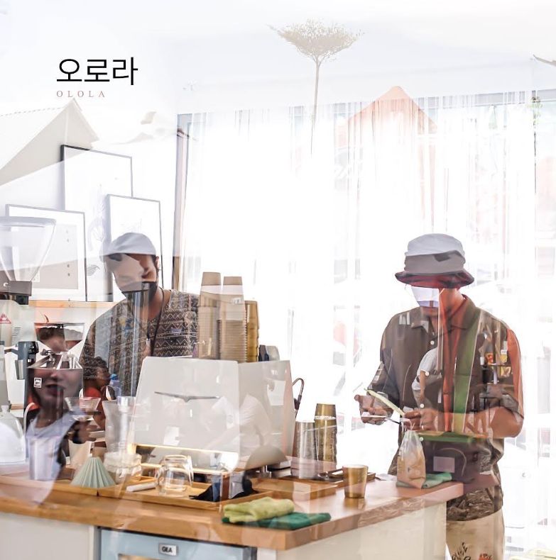 Olola Cafe, kafe ala Korea di Surabaya.