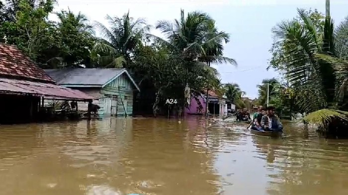 Pemkab Batanghari menetapkan tanggap darurat banjir Pemkab Batanghari menetapkan tanggap darurat banjir