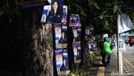 Potret Poster Caleg Dicap Tersangka Penusukan Pohon