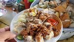 20 Siomay Gerobakan Rp 10 Ribu Ada di Sini!