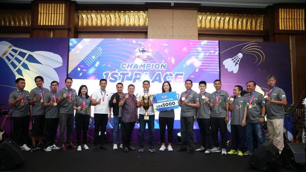 Selesai sudah Taufik Hidayat Cup 2024. Turnamen bulutangkis beregu senior itu dimenangi tim Taufik Hidayat Arena (THA).