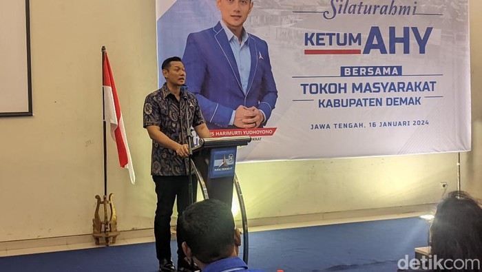 Ketua Umum Partai Demokrat Agus Harimurti Yudhoyono (AHY) kampanye di Demak, Selasa (17/1/2024) malam.