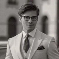 Gaya Atta Halilintar jika hidup di tahun 1930-an. Dengan mengenakan setelan jas dan kacamata, penampilannya jadi semakin menawan. Foto: Instagram