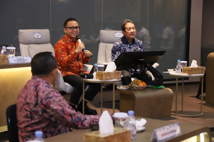 Azwar Anas dan Trenggono