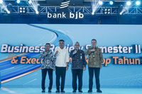 Business Review Bank Bjb Bahas Kinerja 2023 & Target 2024