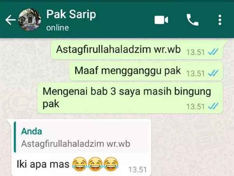 Komunikasi guru dan murid di era modern sudah bisa lewat chat. Tapi jangan sampai blunder kayak berikut ini, ya.