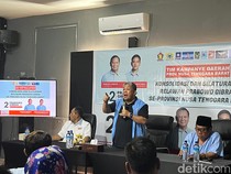 Fahri Hamzah Ajak Masyarakat Pilih Jalan Tengah: Mari Gunakan Akal Kita