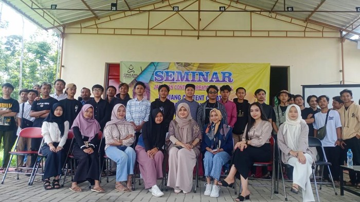 Kampung Youtuber