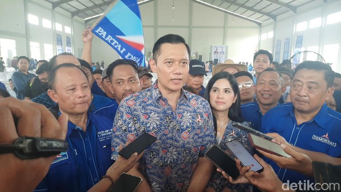 Ketum Partai Demokrat AHY saat kampanye di Kudus, Selasa (16/1/2024)