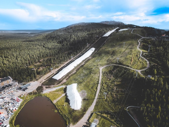 Menimbun salju di Finlandia