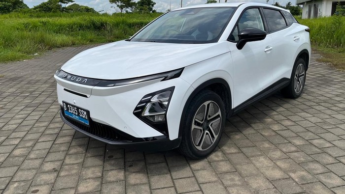 Mobil listrik Chery Omoda E5