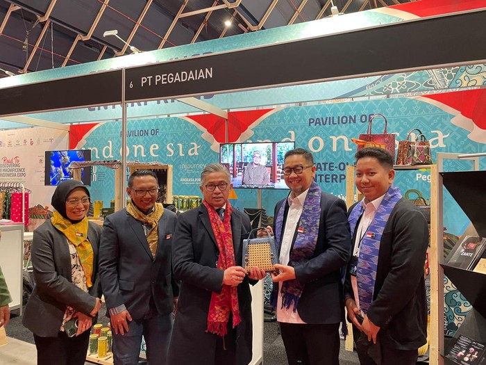 Pegadaian boyong produk UMKM binaan ke Belanda.