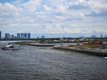 Potret Tanggul Laut Sepanjang 1.664 Meter di Pantai Dadap Tangerang