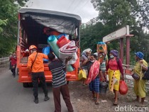 Posko di Jalur Lahar Dingin Gunung Lewotobi, 528 Pengungsi Dipindahkan
