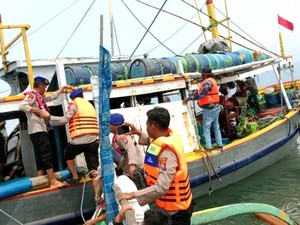 Langgar Zona, Perahu Asal Probolinggo Diamankan Polairud di Situbondo