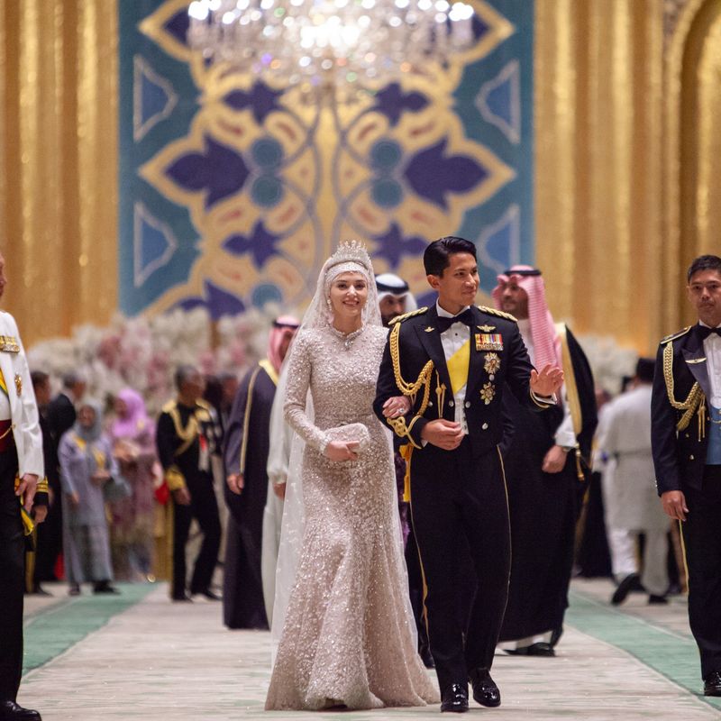 Prince Mateen Anisha Rosnah Saat Royal Banquet
