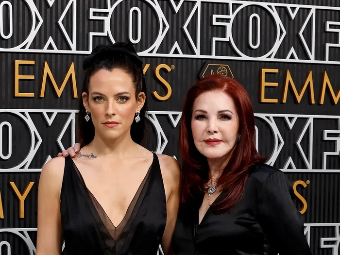 Riley Keough dan Priscilla Presley