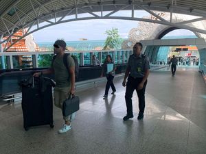 Mencari Suaka di Bali, WN Venezuela Dipulangkan ke Negaranya