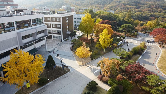 Seoul National University (SNU)