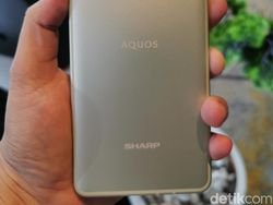 Penampakan Sharp Aquos Sense8, Minimalis dan Tahan Banting