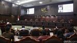 Tok! MK Tolak Usulan Denny Indrayana soal Syarat Usia Capres-Cawapres