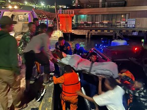 Turis Wanita Lemas Setelah Pendarahan di Toilet Kapal Wisata Labuan Bajo