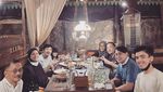 Keseruan Andhara Early saat Ajak Keluarga Besar Makan di Restoran