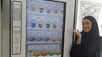 Andhara Early sendiri memang hobi nongkrong dan kulineran seru. Banyak momennya saat menyambangi kafe kekinian. Foto: Instagram @Andharaearly
