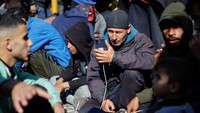 Listrik menjadi barang langka di Gaza akibat blokade dan serangan Israel.