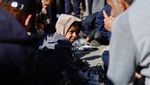 Cara Warga Gaza Mengisi Daya HP di Tengah Perang