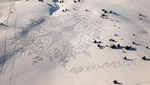 Crop Circle Karya Seniman Inggris Mejeng di Pegunungan Davos