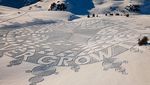 Crop Circle Karya Seniman Inggris Mejeng di Pegunungan Davos