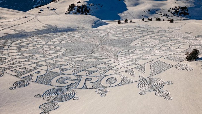 DAVOS-MEETING/PROTESTS