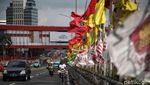 Dipasang Sembarangan, Bendera Parpol Rusak Estetika Kota