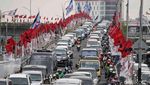 Dipasang Sembarangan, Bendera Parpol Rusak Estetika Kota