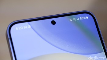 Kamera di bagian depan berukuran 12 MP. Foto: Adi Fida Rahman/detikINET