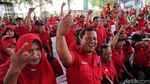 Momen Ganjar Bakar Semangat Pendukung di Kendal