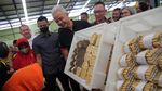 Ganjar Temui Buruh Perempuan di Kendal