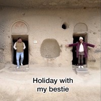 Jessica juga membuat video singkat yang memamerkan sedikit keseruan mereka selama di sana. Ekspresi bahagia pun terlihat jelas menghiasi wajah Jessica. Foto: Instagram/@inijedar