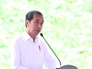 Jokowi Minta Bahasa Daerah Dilestarikan, Jaga Identitas Bangsa