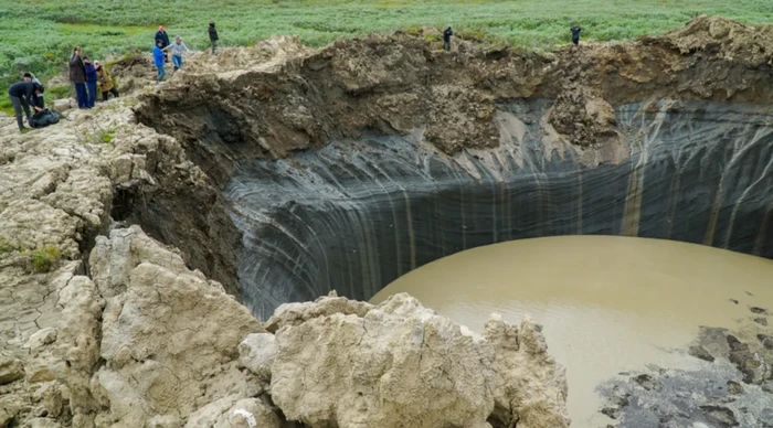 Kawah meledak di Siberia