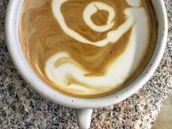 Kocak! Kumpulan Latte Art yang Gagal Total